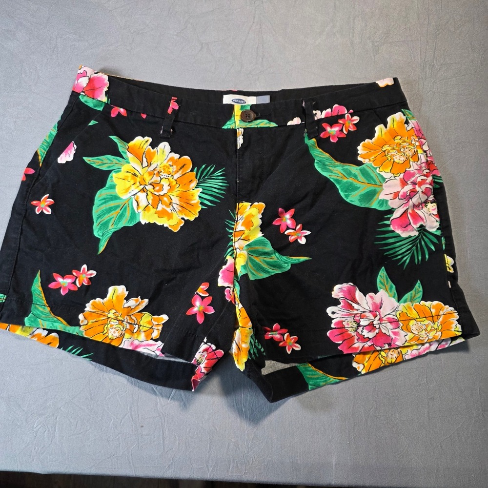 Old Navy Womens Size 6 Black Floral Tropical Cotton Chino Shorts Mid Rise Summer